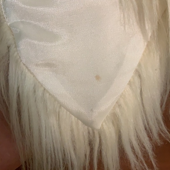 Glamorous angel wings shawl fun “ fur “ - Picture 4 of 5